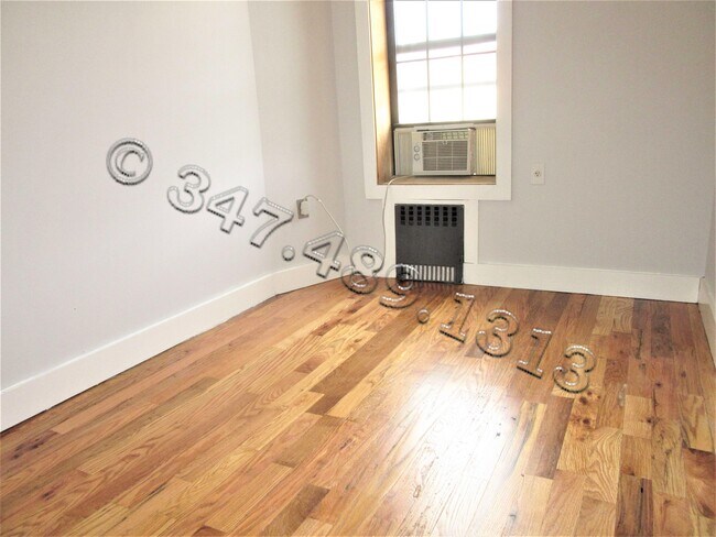 Building Photo - 1140 St Johns Pl