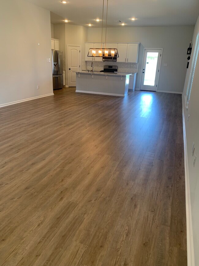 Foto del edificio - 18315 Dove Hollow Dr