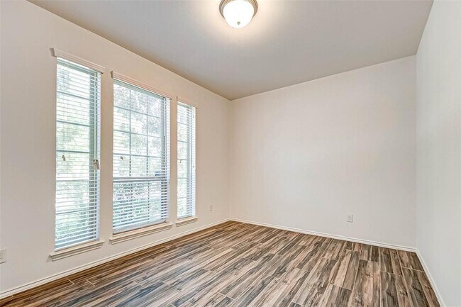 Foto del edificio - 2010 Sequoia Trail Ln