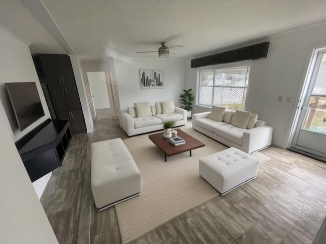 Building Photo - 16 Belmar St