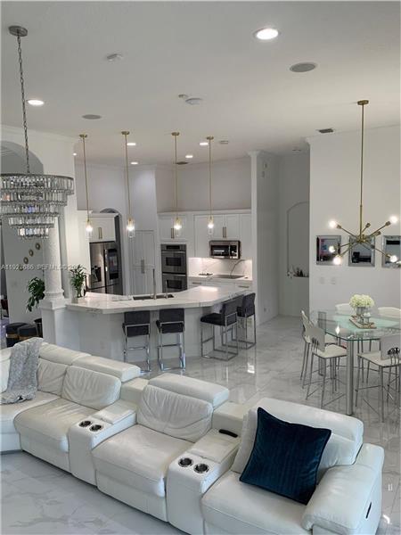 Foto del edificio - 6013 NW 56th Dr