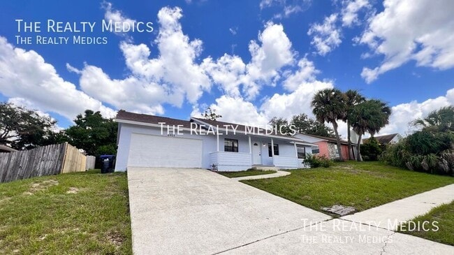 Building Photo - 6421 Undine Way