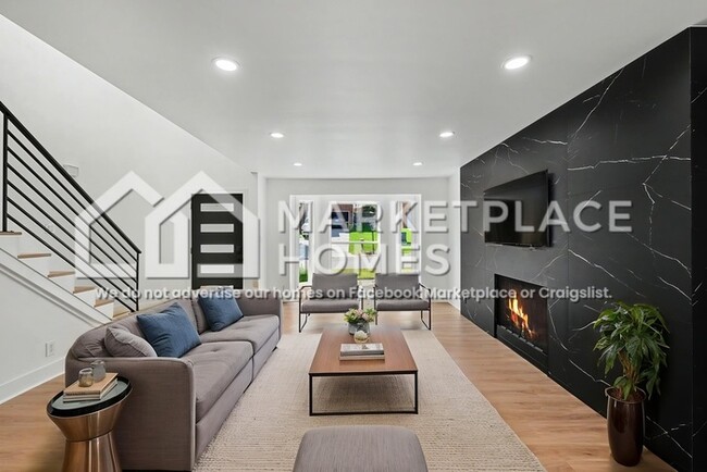 Building Photo - 207 Waterview Dr