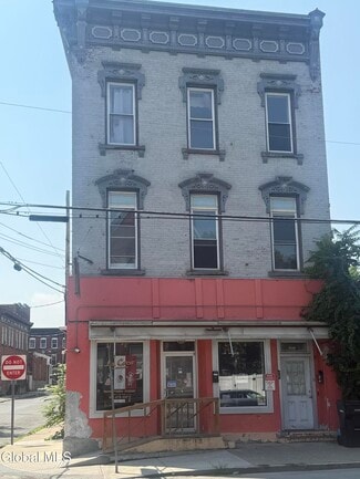 Building Photo - 3301 6th Ave