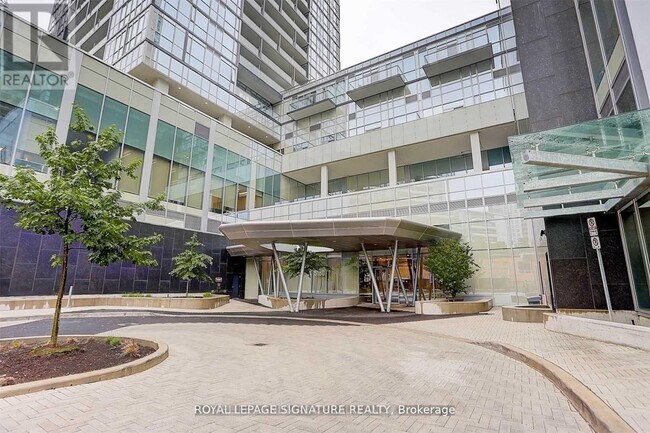 Building Photo - 5180-U5180 Yonge St