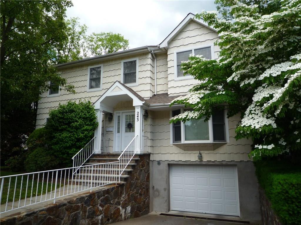 Primary Photo - 243 Boulevard
