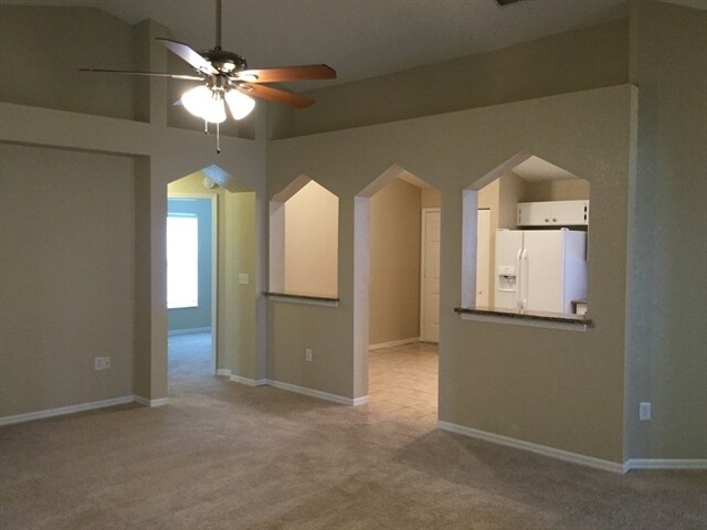 Foto del edificio - 3429 Silver Meadow Way