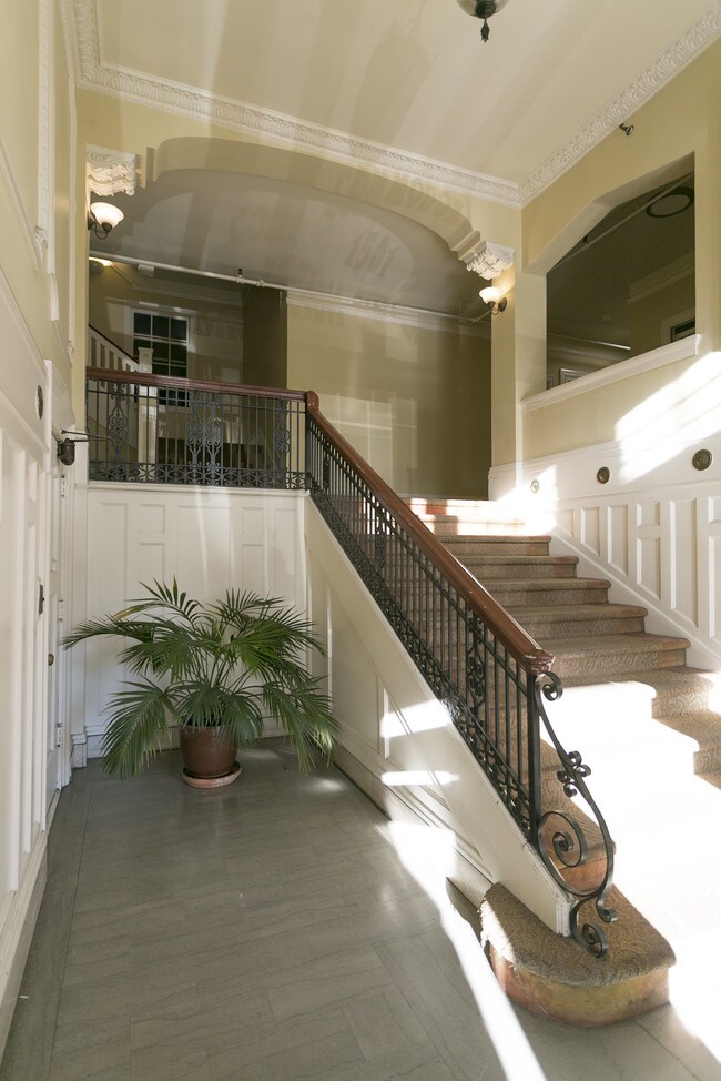 Foto del edificio - 1501 Madison St