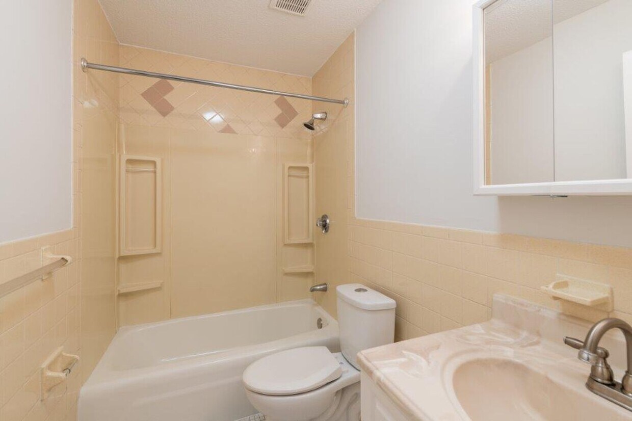 Foto del edificio - Nice, large studio  in a prime location ne...