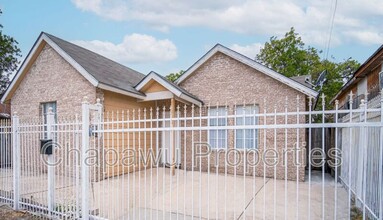 Building Photo - 717 N Colorado St