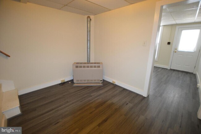 Building Photo - 144 South St