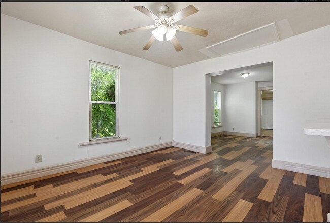Foto del edificio - 283-285 Linden Ave