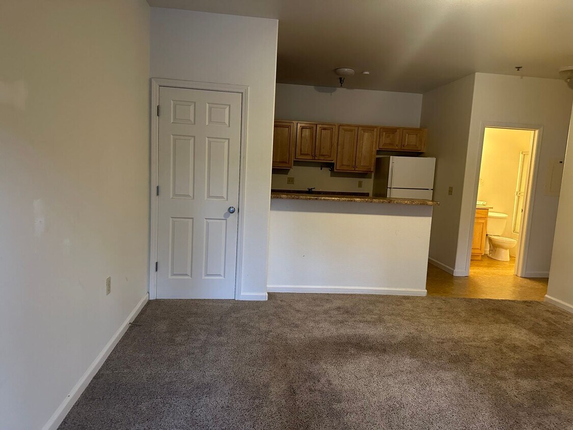 Primary Photo - Long Term Rental in Pioneer Center- $2000