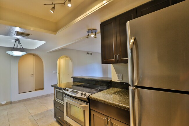Foto del edificio - 7557 N Dreamy Draw Dr