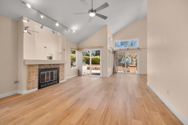 Building Photo - 12132 Caddy Row