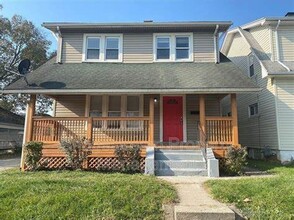 Building Photo - 279 S Findlay St