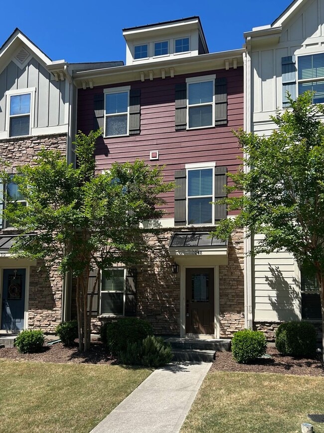 Building Photo - 1048 Brownsmith Dr