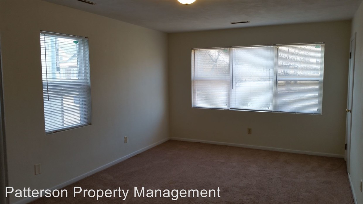 Primary Photo - 211 E Ashley St