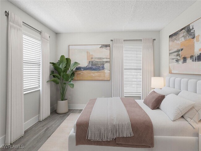 Foto del edificio - 5329 Summerlin Rd