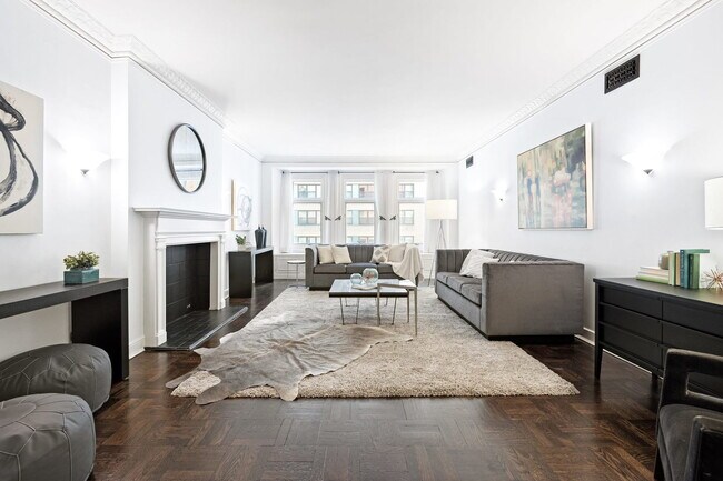Foto del edificio - 222 E Chestnut St