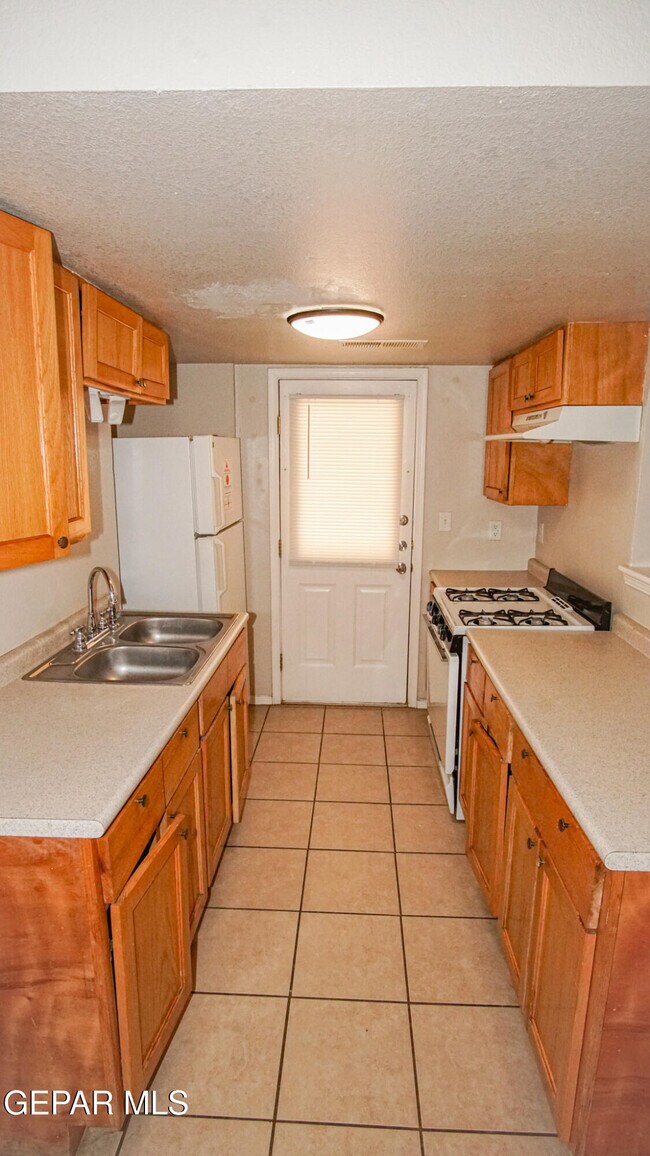 Foto del edificio - 11024 Sunshine Ct