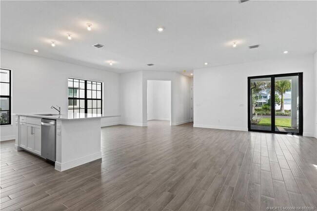 Foto del edificio - 870 SW Newfield Ave