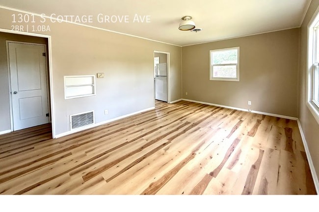 Foto del edificio - 1301 S Cottage Grove Ave