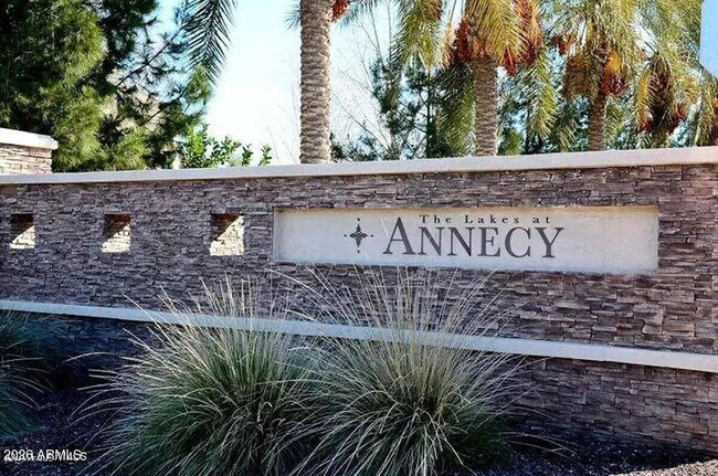 Foto del edificio - 2785 S Pewter Dr