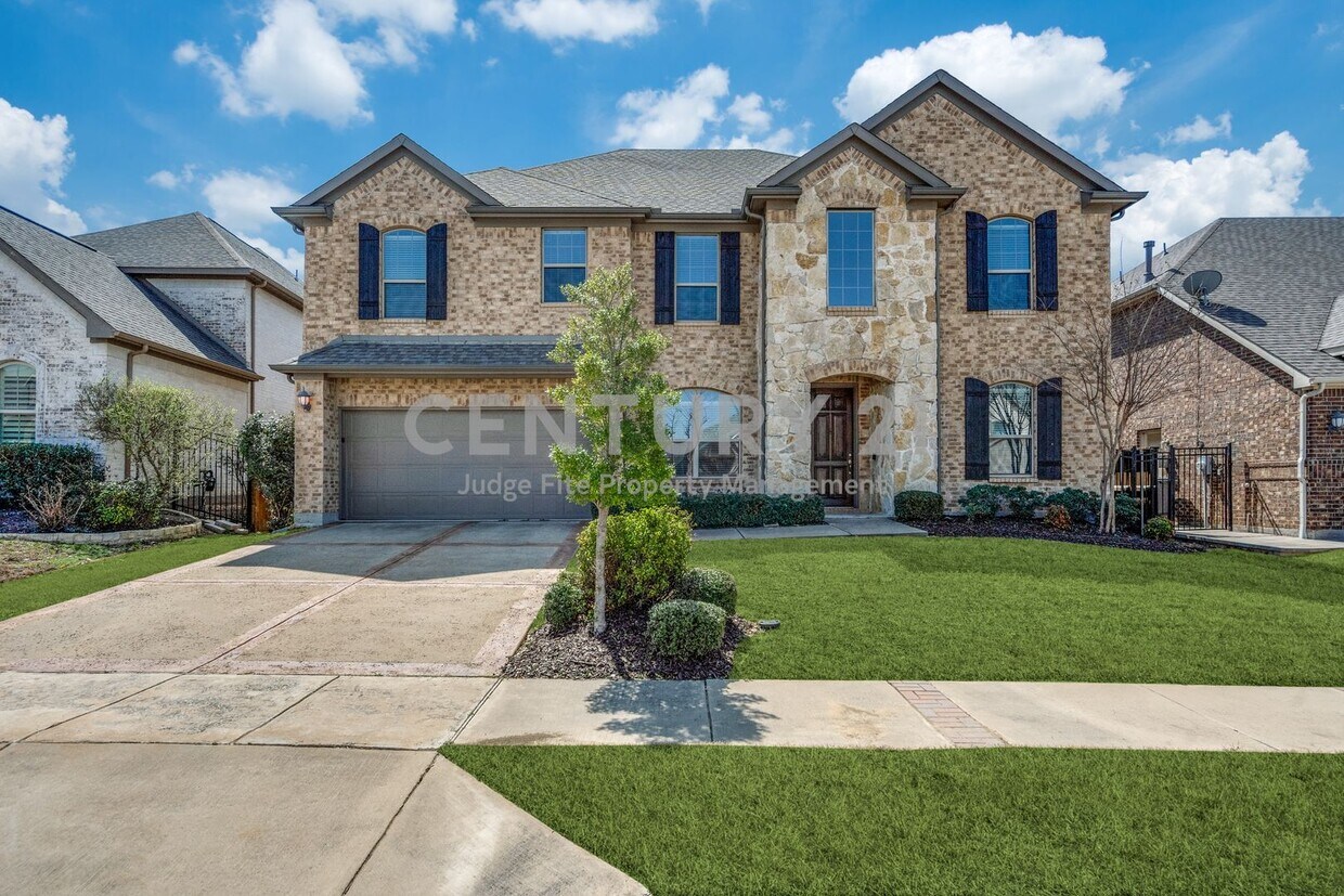 Primary Photo - Beautiful 2-Story 4/3.5/2 in St. Paul For ...