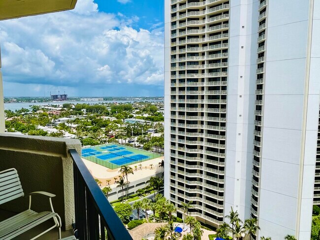 Building Photo - 2800 N Ocean Dr