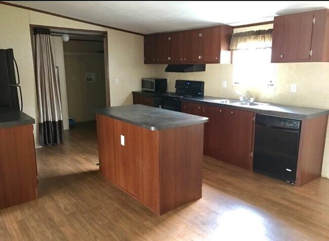 Foto del edificio - 13403 Shady Ln