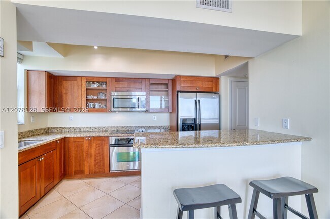 Foto del edificio - 815 NW Flagler Ave