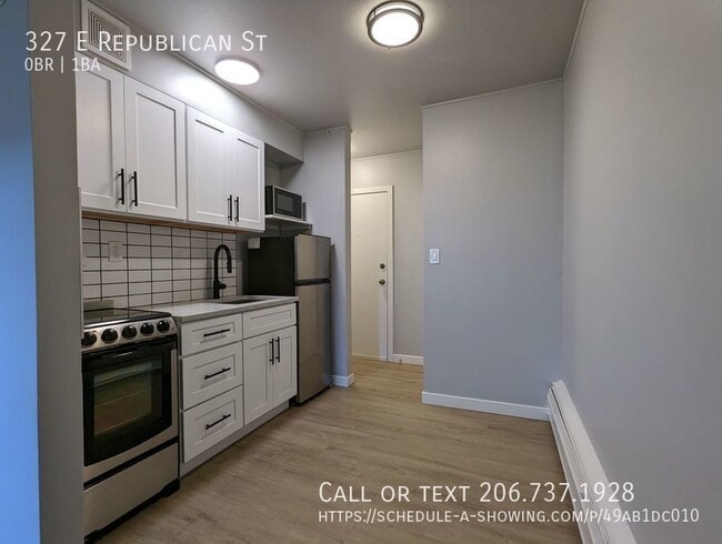 Photo - 327 E Republican St Apartment