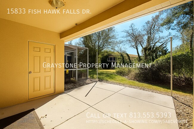 Foto del edificio - 15833 Fishhawk Falls Dr