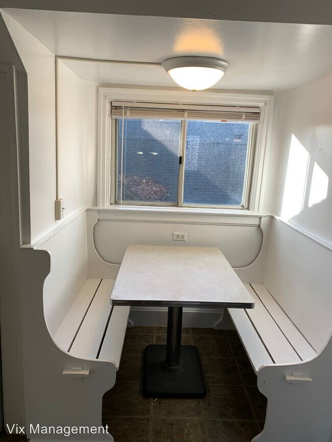 Foto del edificio - 822 Hawthorn Ave