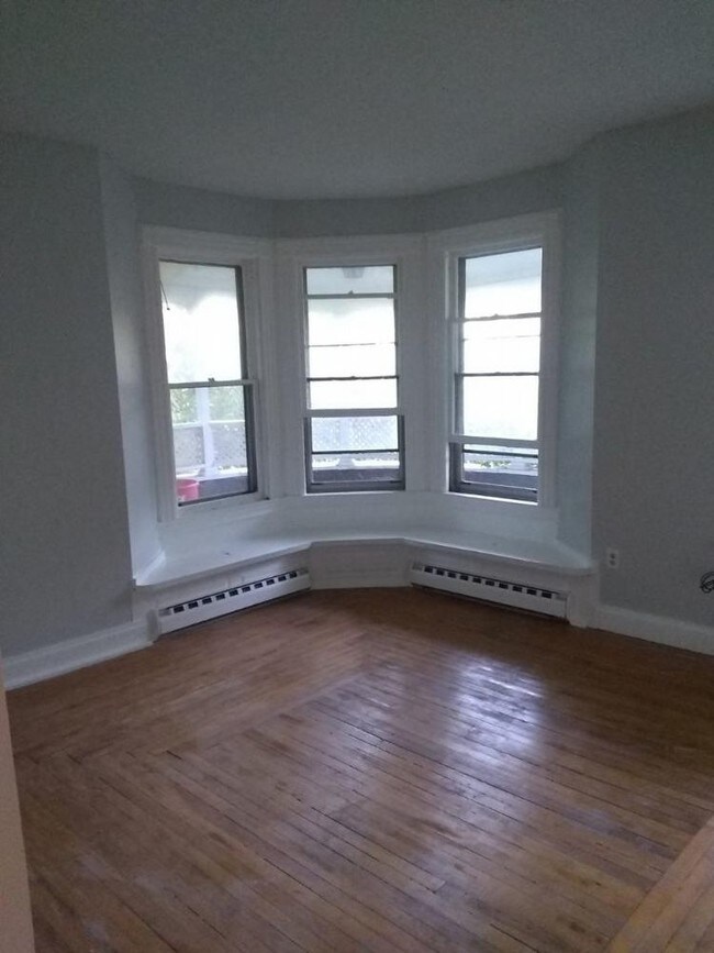 Foto del edificio - 27 Greene Avenue - 1