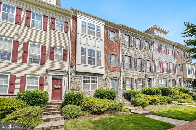 Foto del edificio - 12953 Clarksburg Square Rd