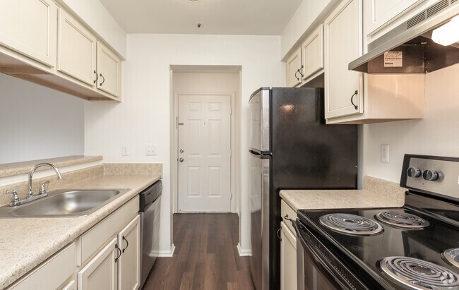 2HAB, 2BA - Gunston - The Village at Elkridge