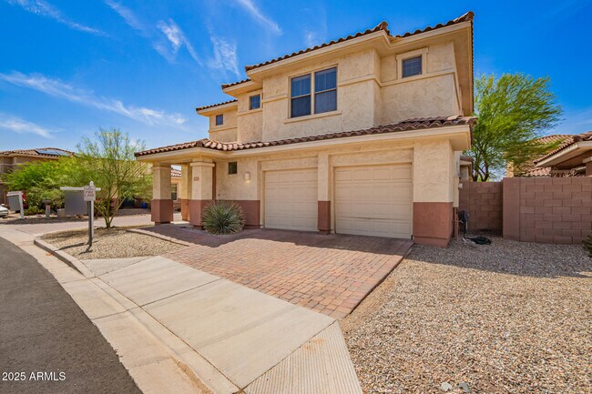 Foto del edificio - 13550 W Cypress St