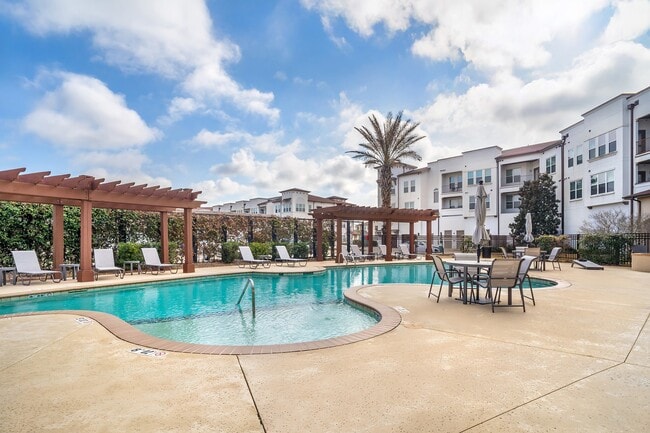 Foto del edificio - The Addison Apartments