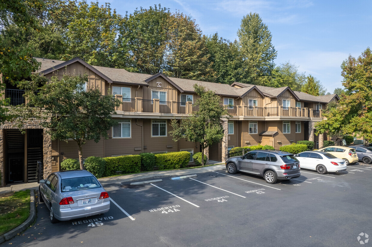 Exterior - Brookwood Place Condos