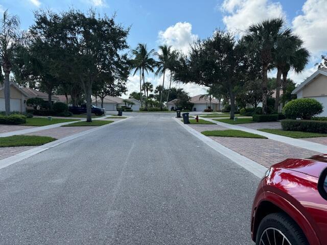 Foto del edificio - 8329 Eleuthera Ln