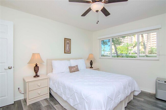 Foto del edificio - 1301 Gulf Blvd