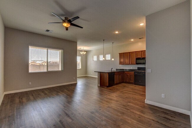 Foto del edificio - 6457 E Endicott Way