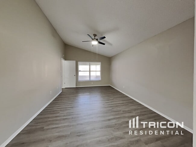 Building Photo - 14007 Annhurst Ct
