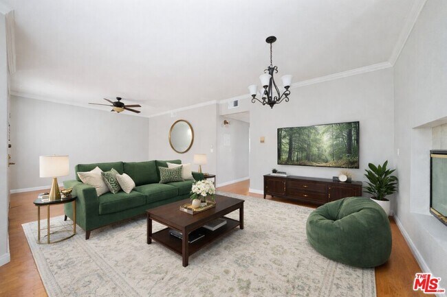 Foto del edificio - 14937 Dickens St