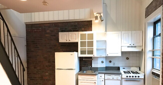 Foto del edificio - 234 Mott St