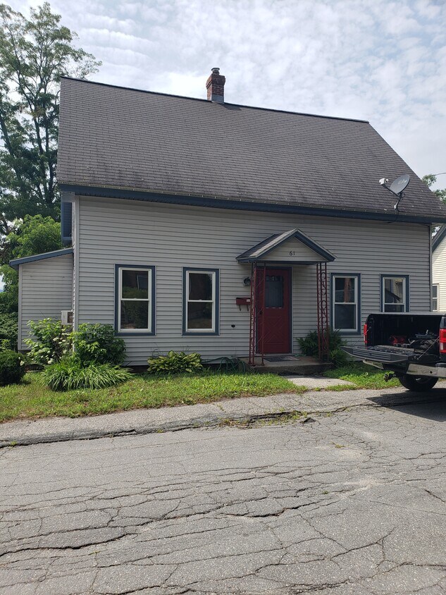 61 High St, Claremont, NH 03743 House Rental in Claremont, NH