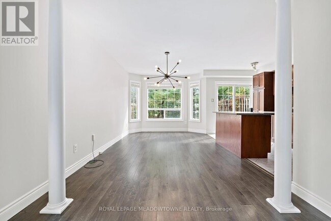 Building Photo - 128 Dominion Gardens Dr