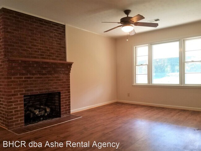 Foto del edificio - 2 br, 2 bath House - 146 Smith Dixon Rd